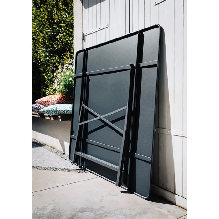 Table De Jardin 8 Personnes FERMOB Cargo 128 X 128 Cm - Carbone 5 Table De Jardin 8 Personnes FERMOB Cargo 128 X 128 Cm - Carbone – Image 3