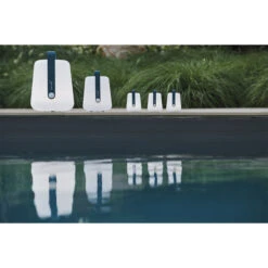 Lot De 3 Lampes Nomades FERMOB Balad H 12 Cm - Bleu Acapulco -Fermob Soldes Magasin 360221 lot 3 lampes nomades fermob balad 12cm bleu acapulco ambiance 5