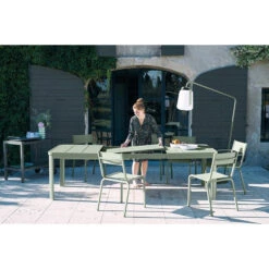 Table De Jardin 10 Personnes Avec 2 Rallonges FERMOB Oléron 155 / 255 X 100 Cm - Romarin 16 Table De Jardin 10 Personnes Avec 2 Rallonges FERMOB Oléron 155 / 255 X 100 Cm - Romarin -Fermob Soldes Magasin oleron cactus maillane bookgss2020 sebastien erome 2 min 7